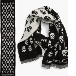 Alexander McQueen Skull Scarf